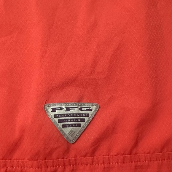 Columbia Red Casual Button Down Shirt Short Sleeves - Picture 6 of 15